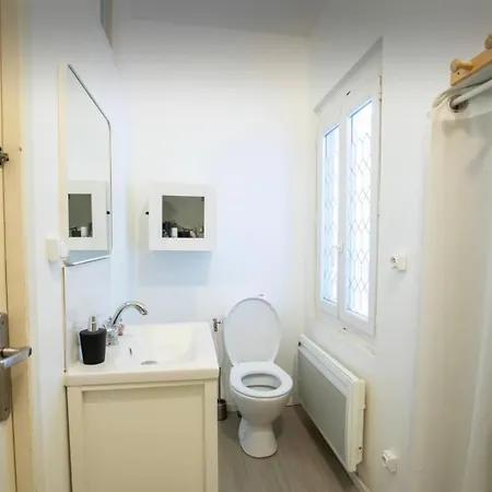 דירה Le Farges-st Roch-2 Chambres-laconciergeriebynina