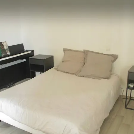 Le Farges-st Roch-2 Chambres-laconciergeriebynina Montpellier