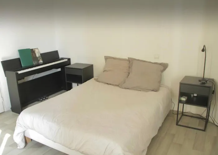 Le Farges-st Roch-2 Chambres-laconciergeriebynina Montpellier